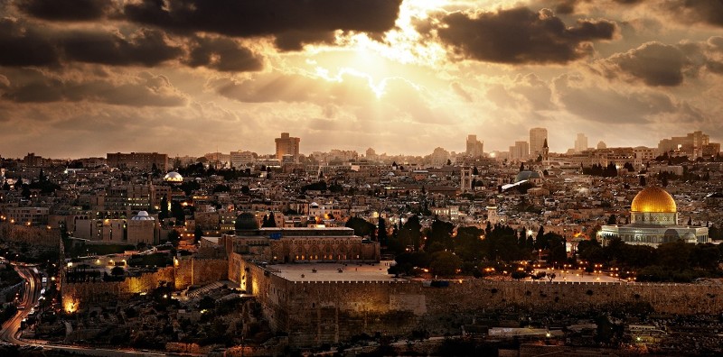 İçinde Bir Kudüs Büyüt | Recep Garip